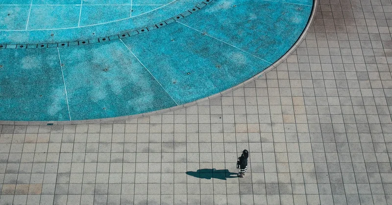 Voyager seule au soleil en hiver : ce que personne ne vous dit